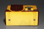 Addison 2 ’Waterfall’ Radio in Light Yellow Catalin + Maroon Bakelite